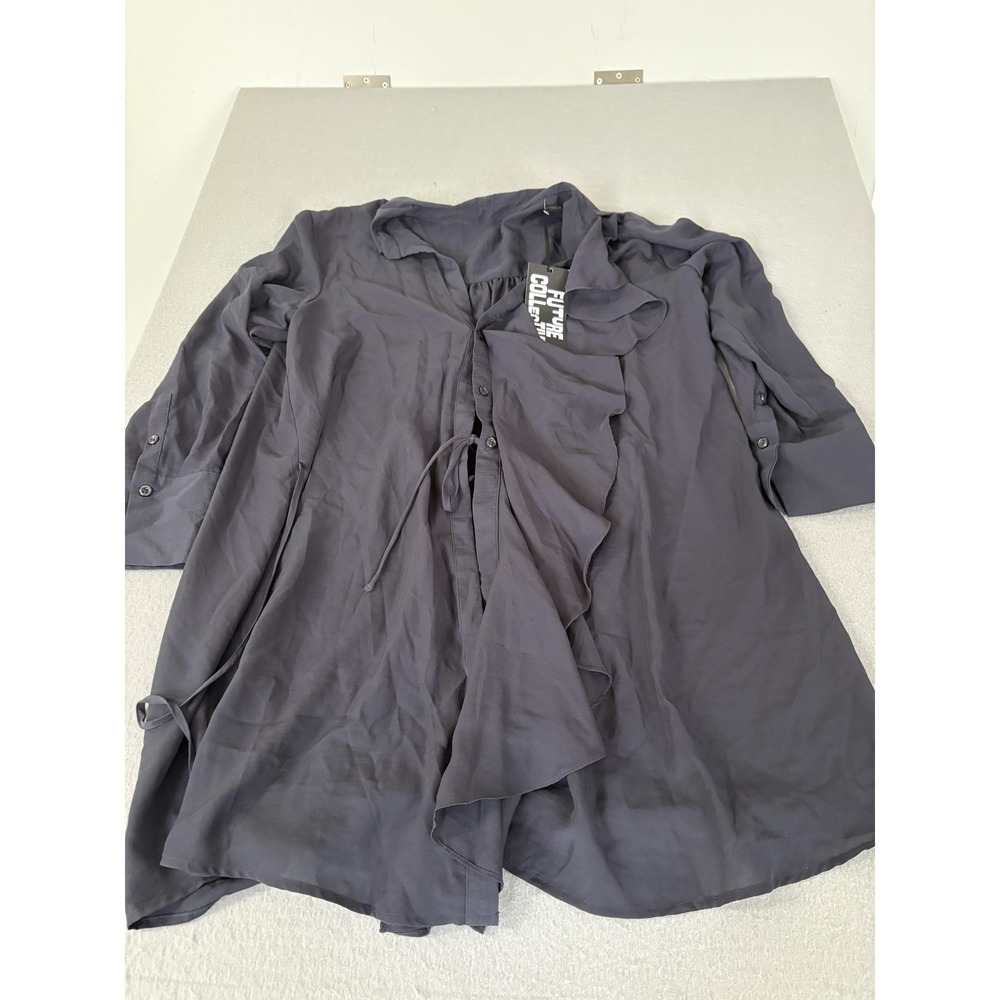 Future Collective Shirt Womens Large Gray Button Front Tie Waist Lightweight New